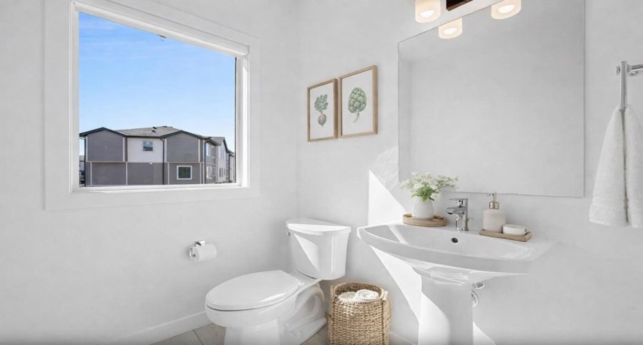 280 chelsea Road, Chestermere, Alberta T1X 2X9, 4 Bedrooms Bedrooms, ,3 BathroomsBathrooms,Residential,For Sale,chelsea,A2286437