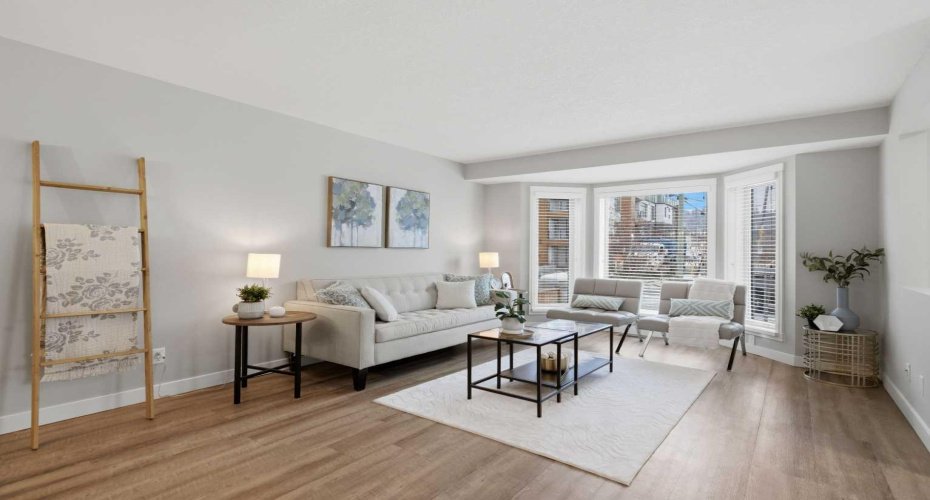 3426 5 Avenue, Calgary, Alberta T2N 0V6, 3 Bedrooms Bedrooms, ,3 BathroomsBathrooms,Residential,For Sale,5,A2290952