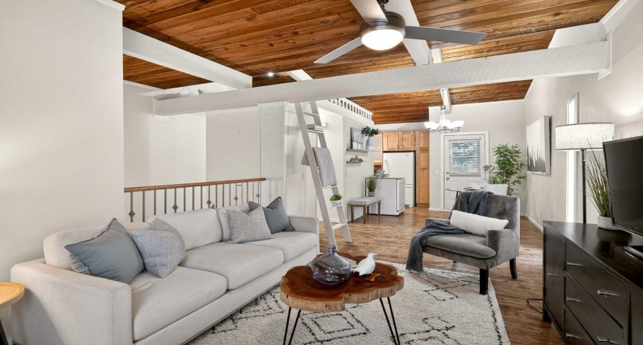 9980 26 Street, Calgary, Alberta T2V4E9, 2 Bedrooms Bedrooms, ,2 BathroomsBathrooms,Residential,For Sale,26,A2286715