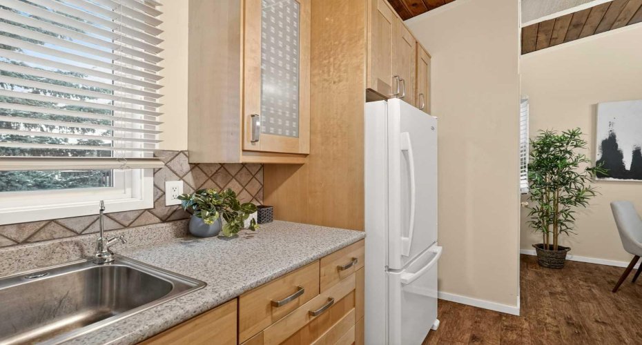 9980 26 Street, Calgary, Alberta T2V4E9, 2 Bedrooms Bedrooms, ,2 BathroomsBathrooms,Residential,For Sale,26,A2286715