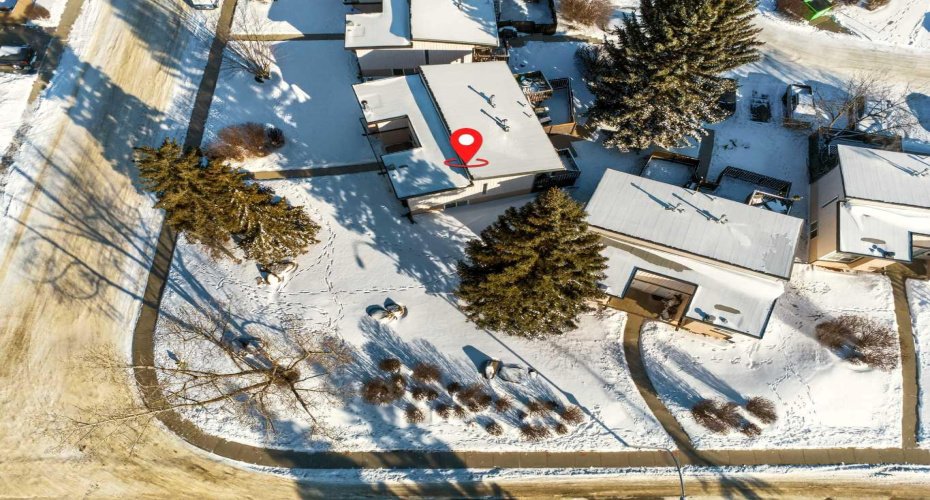 9980 26 Street, Calgary, Alberta T2V4E9, 2 Bedrooms Bedrooms, ,2 BathroomsBathrooms,Residential,For Sale,26,A2286715