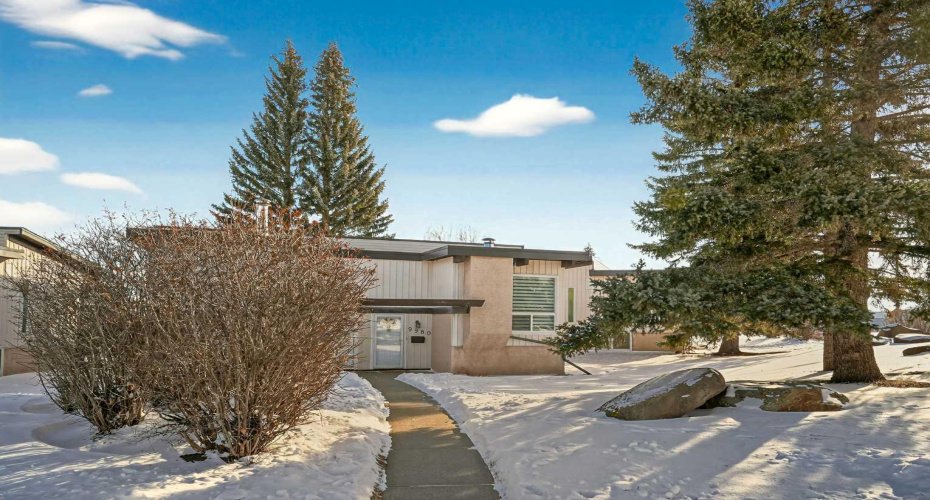 9980 26 Street, Calgary, Alberta T2V4E9, 2 Bedrooms Bedrooms, ,2 BathroomsBathrooms,Residential,For Sale,26,A2286715