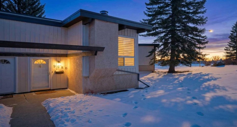9980 26 Street, Calgary, Alberta T2V4E9, 2 Bedrooms Bedrooms, ,2 BathroomsBathrooms,Residential,For Sale,26,A2286715