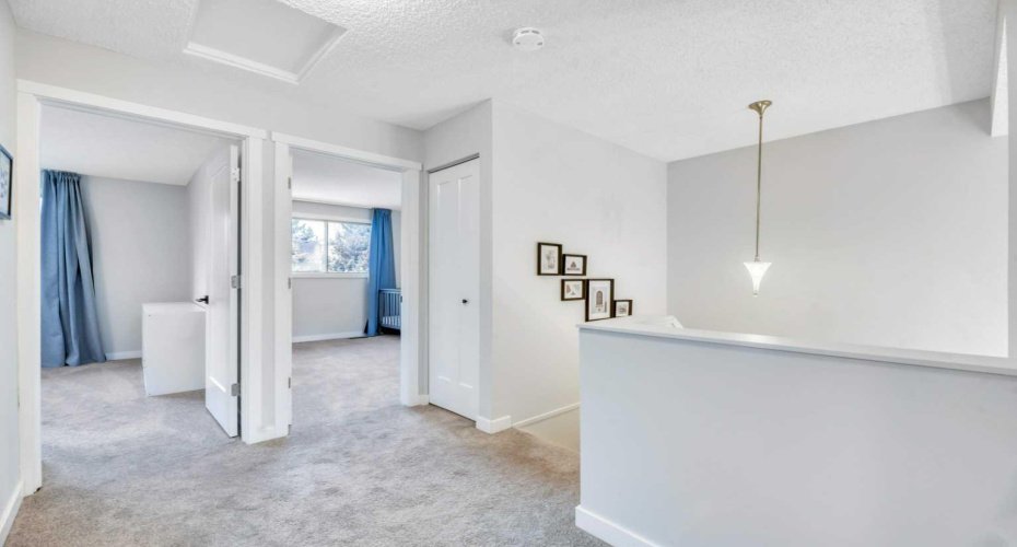 56 Woodglen Court, Calgary, Alberta T2W4K3, 4 Bedrooms Bedrooms, ,2 BathroomsBathrooms,Residential,For Sale,Woodglen,A2286720