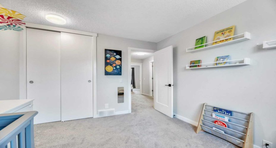 56 Woodglen Court, Calgary, Alberta T2W4K3, 4 Bedrooms Bedrooms, ,2 BathroomsBathrooms,Residential,For Sale,Woodglen,A2286720