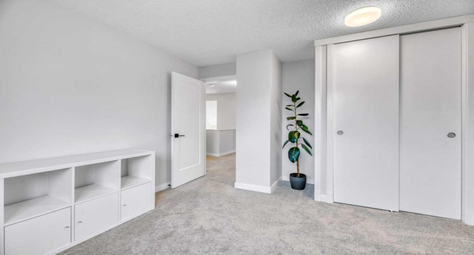 56 Woodglen Court, Calgary, Alberta T2W4K3, 4 Bedrooms Bedrooms, ,2 BathroomsBathrooms,Residential,For Sale,Woodglen,A2286720