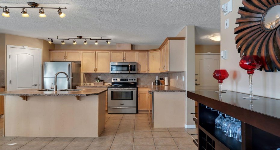 303 Arbour Crest Drive, Calgary, Alberta T3G 5G4, 2 Bedrooms Bedrooms, ,2 BathroomsBathrooms,Residential,For Sale,Arbour Crest,A2290964