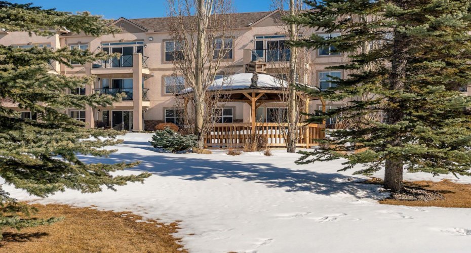 303 Arbour Crest Drive, Calgary, Alberta T3G 5G4, 2 Bedrooms Bedrooms, ,2 BathroomsBathrooms,Residential,For Sale,Arbour Crest,A2290964