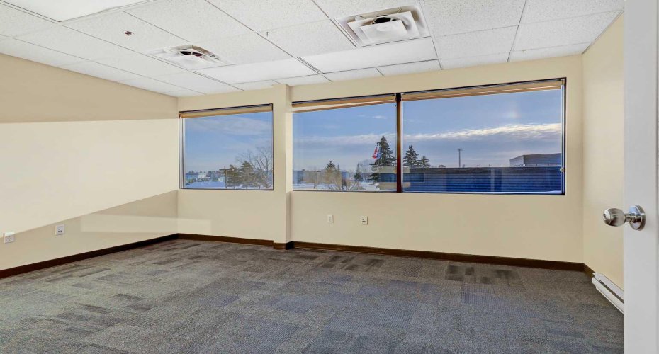 11039 78 Avenue, Grande Prairie, Alberta T8W 2J7, ,Commercial,For Lease,Swan Business Centre,78,A2286839