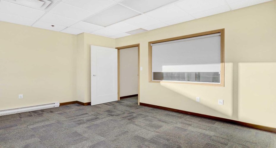 11039 78 Avenue, Grande Prairie, Alberta T8W 2J7, ,Commercial,For Lease,Swan Business Centre,78,A2286839