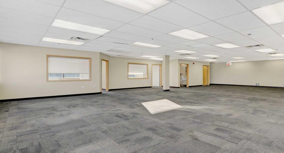 11039 78 Avenue, Grande Prairie, Alberta T8W 2J7, ,Commercial,For Lease,Swan Business Centre,78,A2286839