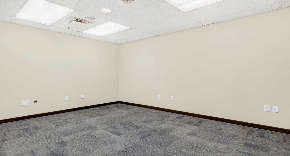 11039 78 Avenue, Grande Prairie, Alberta T8W 2J7, ,Commercial,For Lease,Swan Business Centre,78,A2286839
