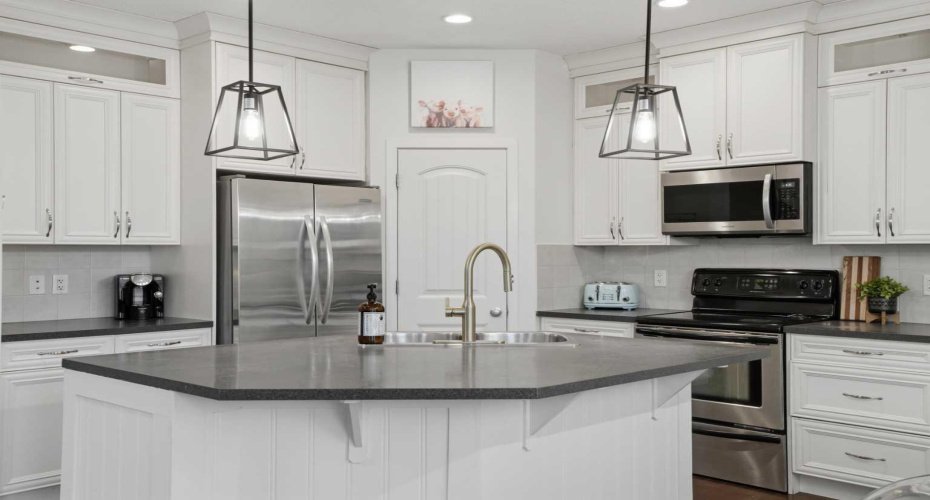 119 Prestwick Terrace, Calgary, Alberta T2Z 0H5, 4 Bedrooms Bedrooms, ,3 BathroomsBathrooms,Residential,For Sale,Prestwick,A2290965