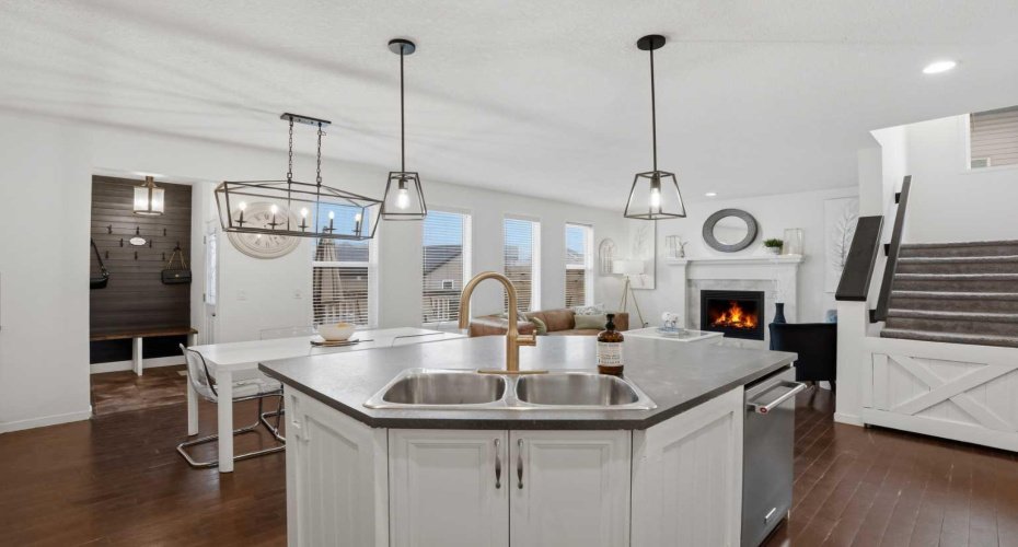 119 Prestwick Terrace, Calgary, Alberta T2Z 0H5, 4 Bedrooms Bedrooms, ,3 BathroomsBathrooms,Residential,For Sale,Prestwick,A2290965