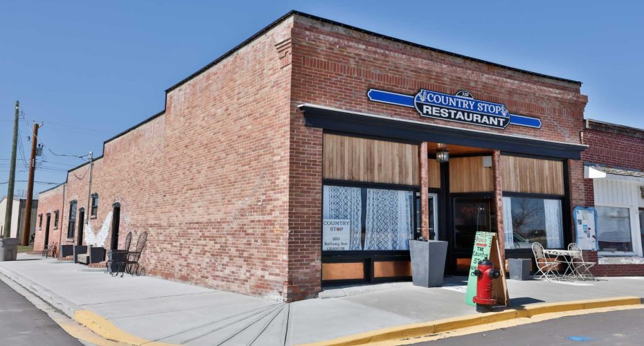 320 Railway Avenue, Granum, Alberta T0L 1A0, ,Commercial,For Lease,Railway,A2291029