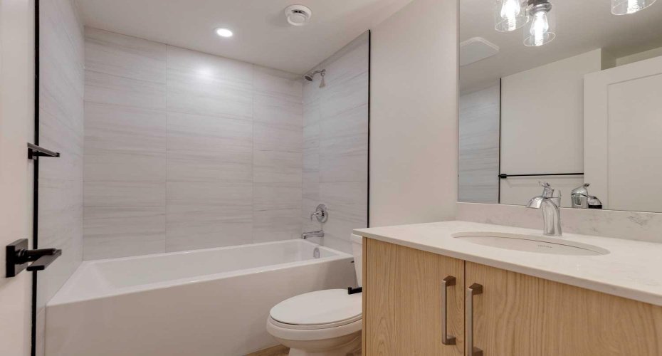 4 pc Bathroom