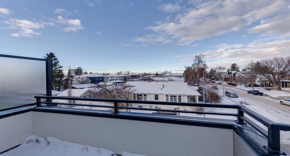 3rd floor Balcony
