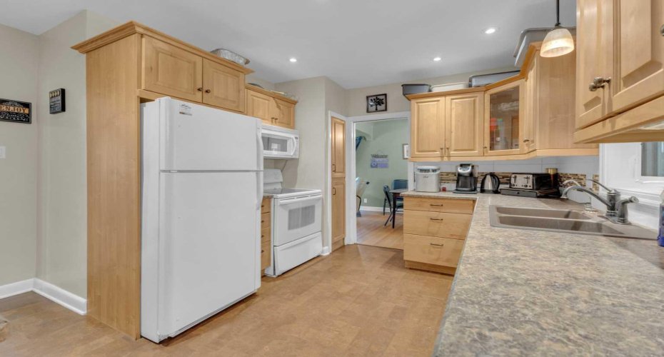 602 Partridge Drive, Pelican Point, Alberta T0B0H0, 5 Bedrooms Bedrooms, ,2 BathroomsBathrooms,Residential,For Sale,Partridge Drive,A2291109
