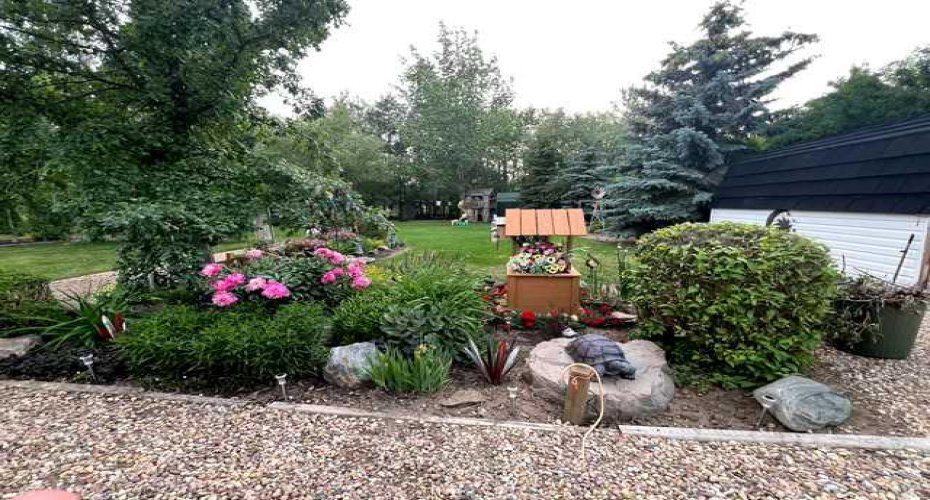 602 Partridge Drive, Pelican Point, Alberta T0B0H0, 5 Bedrooms Bedrooms, ,2 BathroomsBathrooms,Residential,For Sale,Partridge Drive,A2291109
