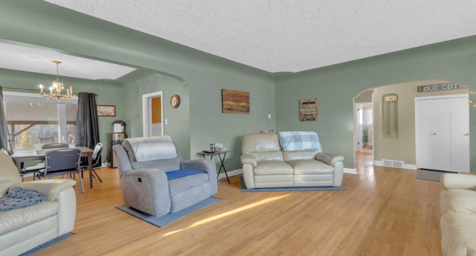 602 Partridge Drive, Pelican Point, Alberta T0B0H0, 5 Bedrooms Bedrooms, ,2 BathroomsBathrooms,Residential,For Sale,Partridge Drive,A2291109