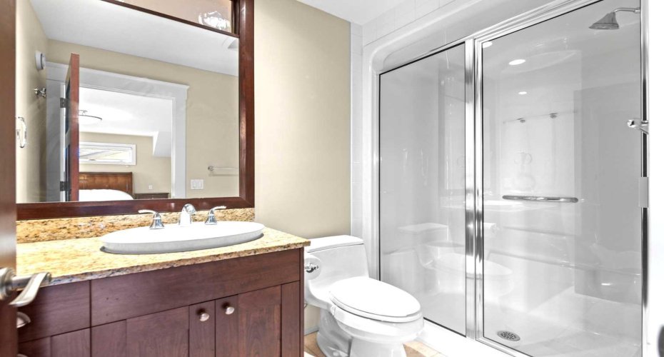 1428 2A Street, Calgary, Alberta T2M 2X4, 3 Bedrooms Bedrooms, ,4 BathroomsBathrooms,Residential,For Sale,2A,A2291125