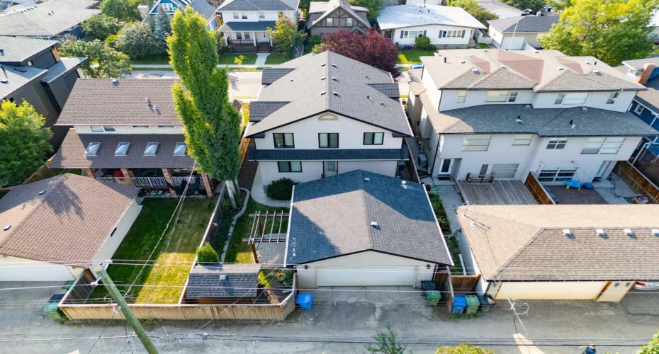 1428 2A Street, Calgary, Alberta T2M 2X4, 3 Bedrooms Bedrooms, ,4 BathroomsBathrooms,Residential,For Sale,2A,A2291125
