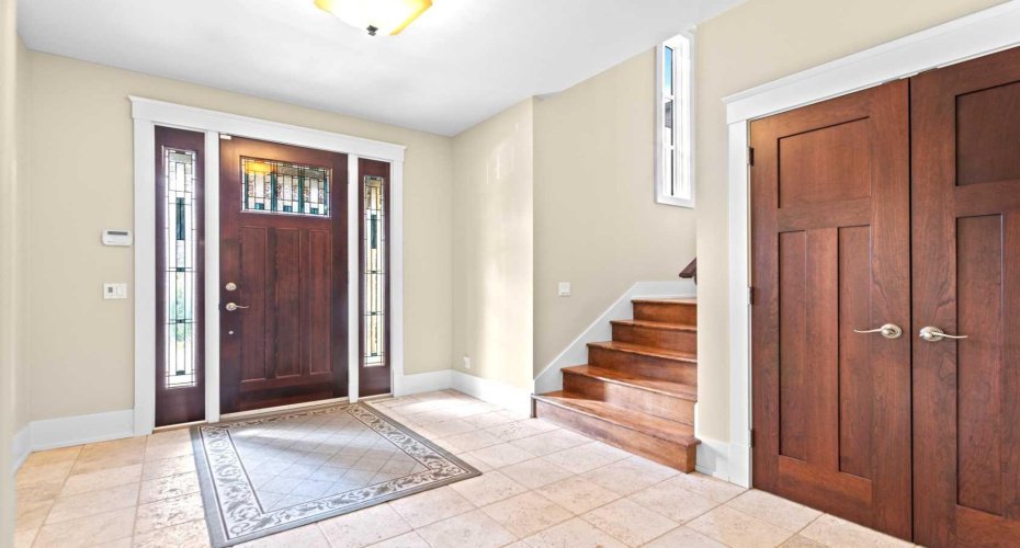 1428 2A Street, Calgary, Alberta T2M 2X4, 3 Bedrooms Bedrooms, ,4 BathroomsBathrooms,Residential,For Sale,2A,A2291125