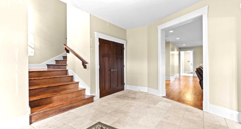 1428 2A Street, Calgary, Alberta T2M 2X4, 3 Bedrooms Bedrooms, ,4 BathroomsBathrooms,Residential,For Sale,2A,A2291125