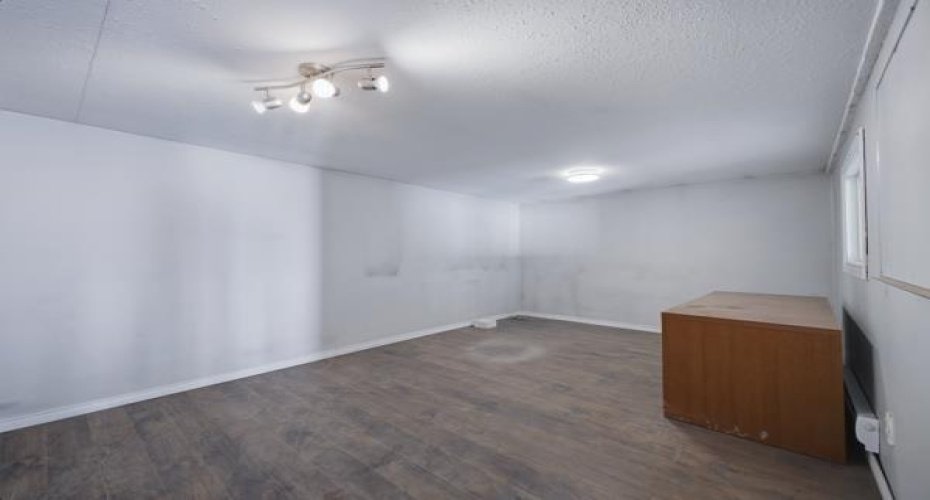 39325-A Range Road 273, Blackfalds, Alberta T0M0J0, ,Commercial,For Sale,Range Road 273,A2291182