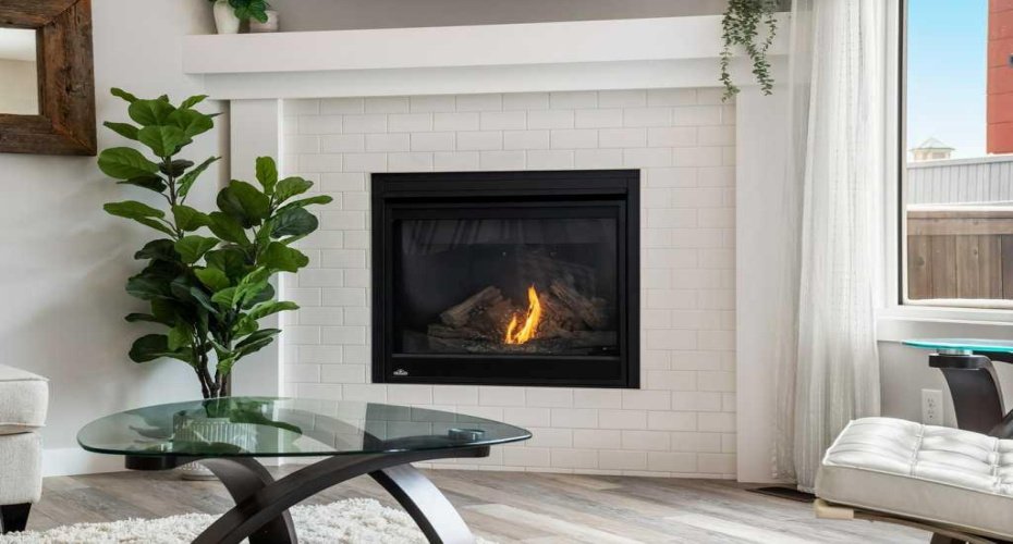 183 Kinniburgh Road, Chestermere, Alberta T1X0T8, 4 Bedrooms Bedrooms, ,3 BathroomsBathrooms,Residential,For Sale,Kinniburgh,A2289763