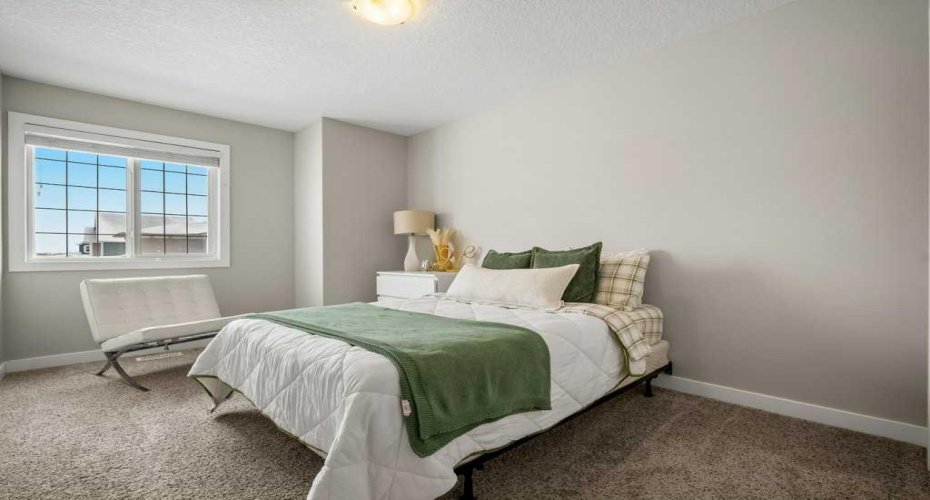 Secondary bedroom