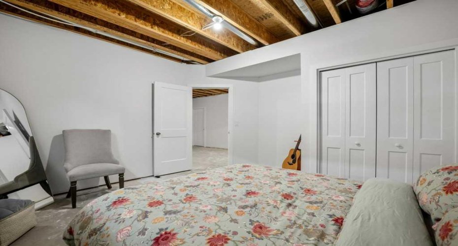 183 Kinniburgh Road, Chestermere, Alberta T1X0T8, 4 Bedrooms Bedrooms, ,3 BathroomsBathrooms,Residential,For Sale,Kinniburgh,A2289763