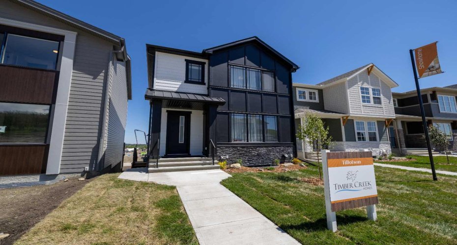 14 Tillotson Downs, Okotoks, Alberta T1S 4Z5, 3 Bedrooms Bedrooms, ,3 BathroomsBathrooms,Residential,For Sale,Tillotson,A2289901