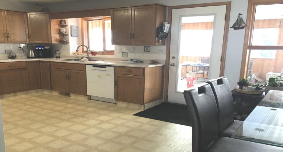 29 Lyons Crescent, Whitecourt, Alberta T7S 1B9, 4 Bedrooms Bedrooms, ,3 BathroomsBathrooms,Residential,For Sale,Lyons,A2289978