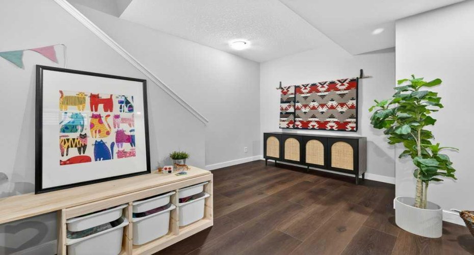 92 Fireside Crescent, Cochrane, Alberta T4C 2A3, 3 Bedrooms Bedrooms, ,3 BathroomsBathrooms,Residential,For Sale,Fireside,A2290318