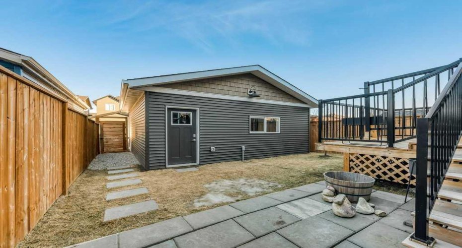 92 Fireside Crescent, Cochrane, Alberta T4C 2A3, 3 Bedrooms Bedrooms, ,3 BathroomsBathrooms,Residential,For Sale,Fireside,A2290318