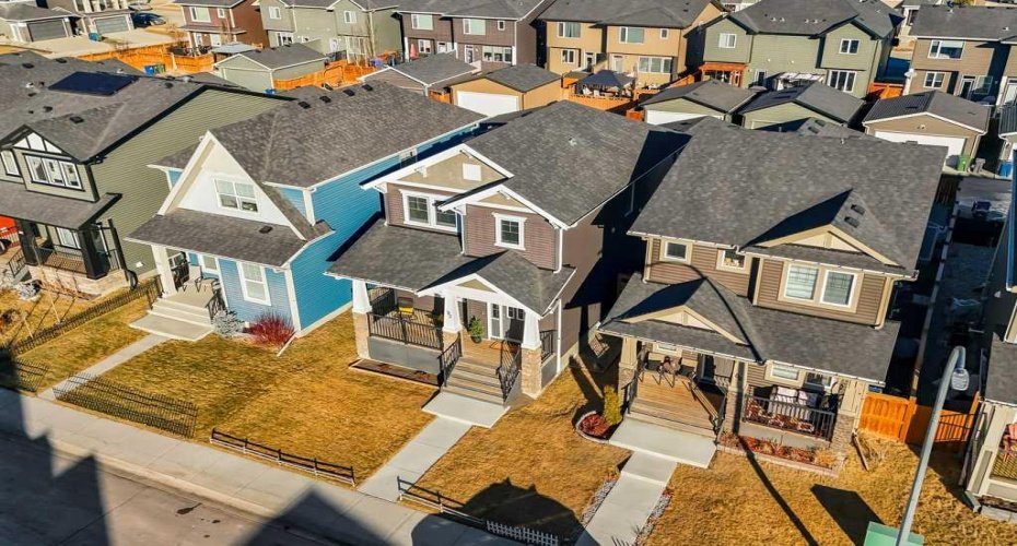 92 Fireside Crescent, Cochrane, Alberta T4C 2A3, 3 Bedrooms Bedrooms, ,3 BathroomsBathrooms,Residential,For Sale,Fireside,A2290318