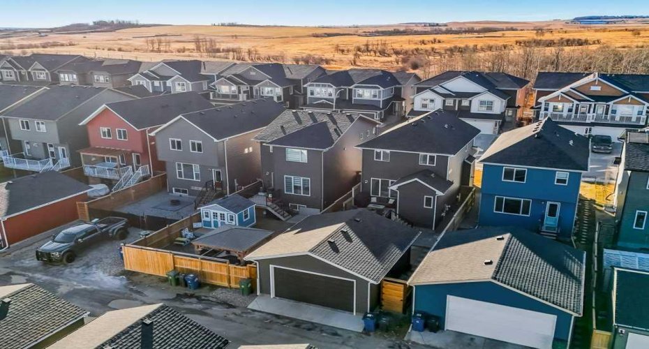 92 Fireside Crescent, Cochrane, Alberta T4C 2A3, 3 Bedrooms Bedrooms, ,3 BathroomsBathrooms,Residential,For Sale,Fireside,A2290318