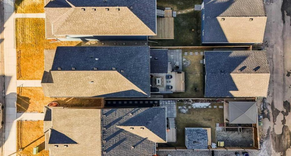 92 Fireside Crescent, Cochrane, Alberta T4C 2A3, 3 Bedrooms Bedrooms, ,3 BathroomsBathrooms,Residential,For Sale,Fireside,A2290318