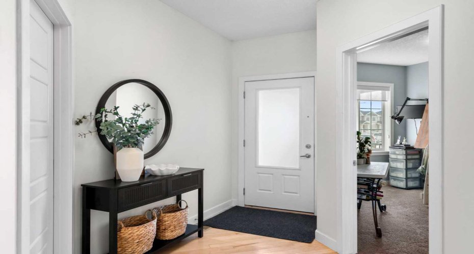 25 Fireside Landing, Cochrane, Alberta T4C 0V9, 3 Bedrooms Bedrooms, ,3 BathroomsBathrooms,Residential,For Sale,Fireside,A2285252