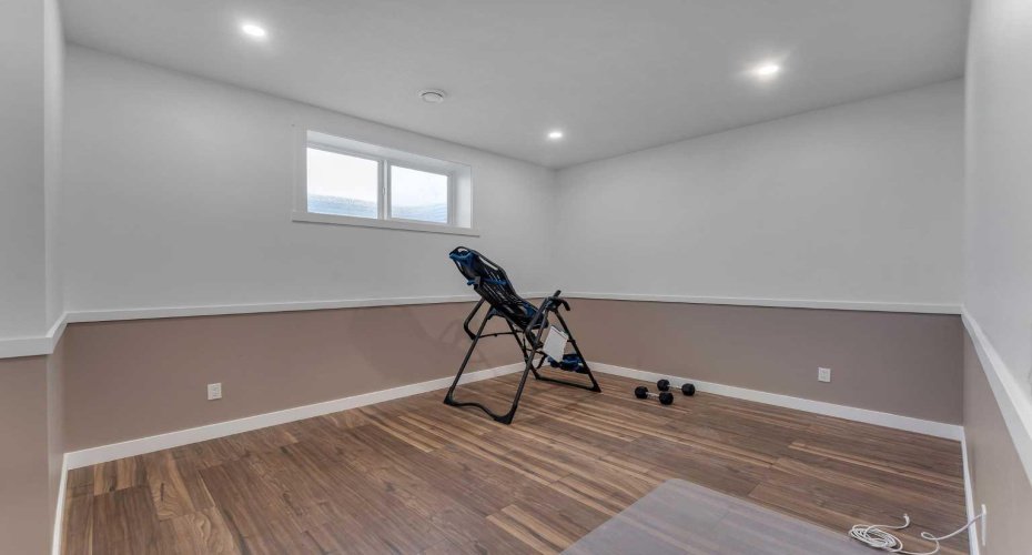 7 Waterford Heights, Chestermere, Alberta T1X 2M7, 6 Bedrooms Bedrooms, ,5 BathroomsBathrooms,Residential,For Sale,Waterford,A2291295