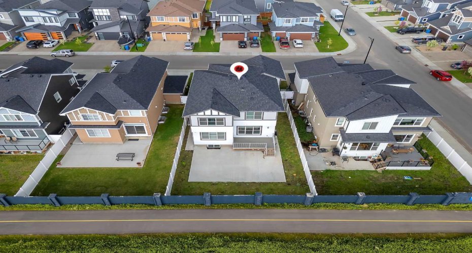 7 Waterford Heights, Chestermere, Alberta T1X 2M7, 6 Bedrooms Bedrooms, ,5 BathroomsBathrooms,Residential,For Sale,Waterford,A2291295