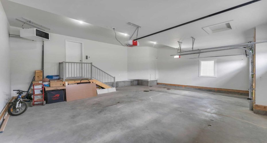 7 Waterford Heights, Chestermere, Alberta T1X 2M7, 6 Bedrooms Bedrooms, ,5 BathroomsBathrooms,Residential,For Sale,Waterford,A2291295