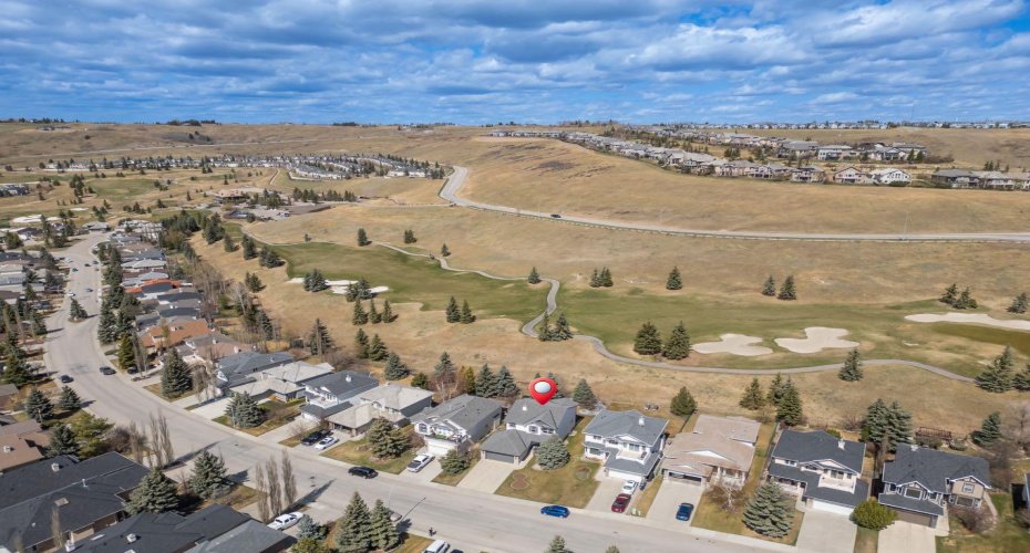 18 Gleneagles View, Cochrane, Alberta T4C 1N9, 5 Bedrooms Bedrooms, ,3 BathroomsBathrooms,Residential,For Sale,Gleneagles,A2291305