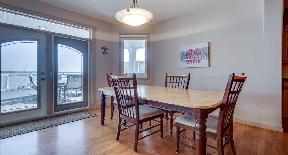 384 Marina Bay Place, Sylvan Lake, Alberta T4S 1E9, 4 Bedrooms Bedrooms, ,3 BathroomsBathrooms,Residential,For Sale,Marina Bay,A2287063
