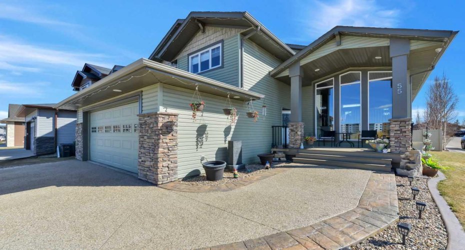 55 Carter Close, Red Deer, Alberta T4P 0G5, 4 Bedrooms Bedrooms, ,3 BathroomsBathrooms,Residential,For Sale,Carter,A2291320