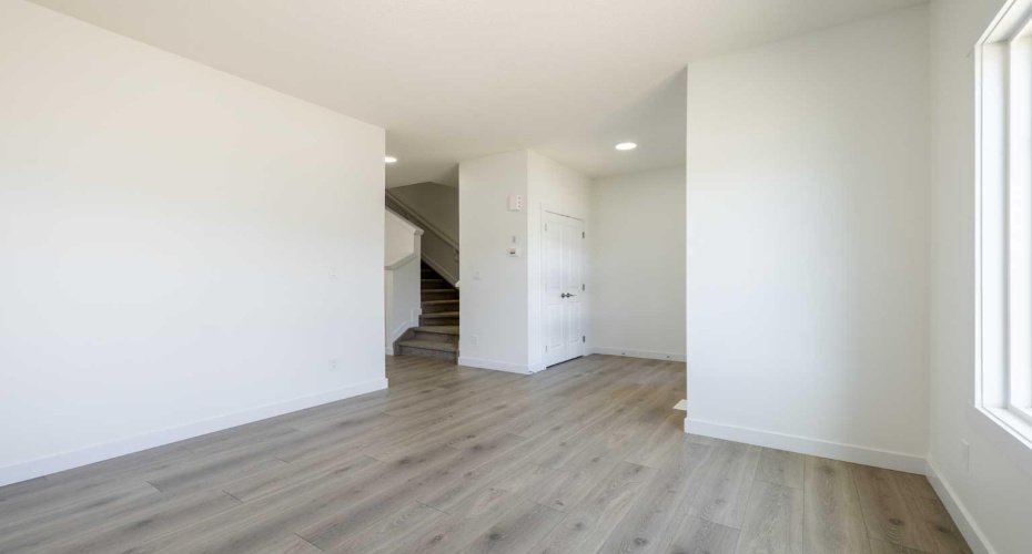 134 Heartland Street, Cochrane, Alberta T4C 3L9, 3 Bedrooms Bedrooms, ,3 BathroomsBathrooms,Residential,For Sale,Heartland,A2291378