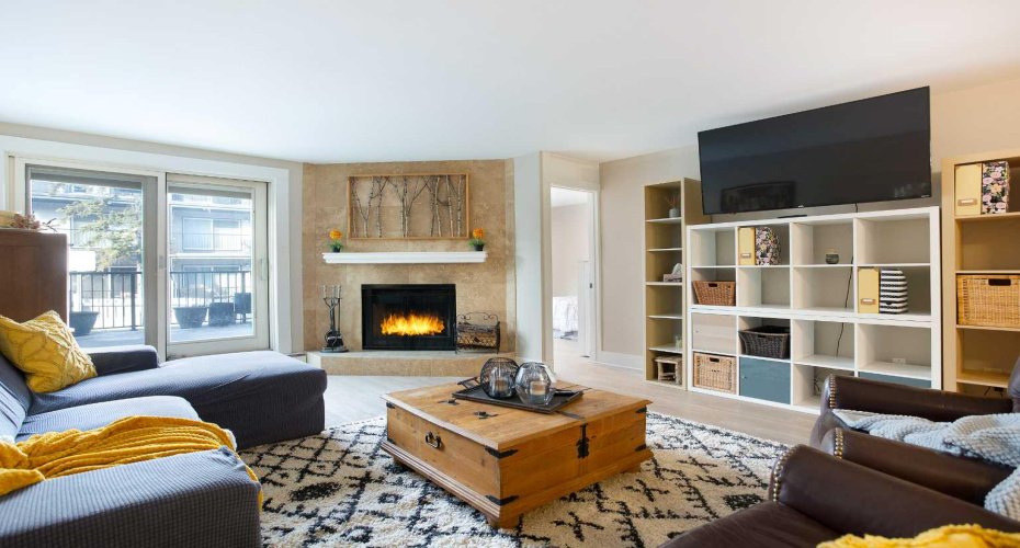 350 4 Avenue, Calgary, Alberta T2E 0J3, 2 Bedrooms Bedrooms, ,2 BathroomsBathrooms,Residential,For Sale,4,A2289695