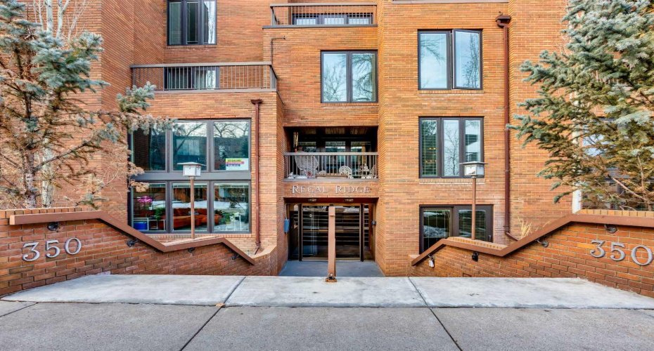 350 4 Avenue, Calgary, Alberta T2E 0J3, 2 Bedrooms Bedrooms, ,2 BathroomsBathrooms,Residential,For Sale,4,A2289695