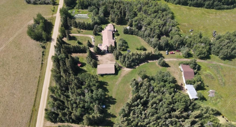 234034 TWP 860, Rural Northern Lights, County of, Alberta T0H 2M0, 5 Bedrooms Bedrooms, ,5 BathroomsBathrooms,Residential,For Sale,TWP 860,A2291412